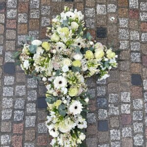 croix deuil fleurs funeraire livraison le mans